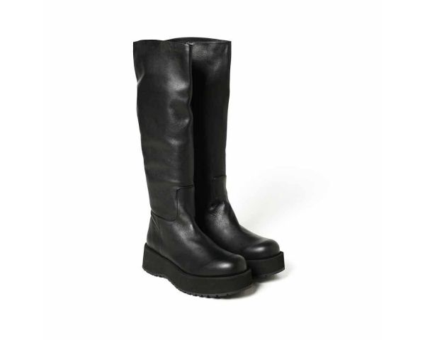 Outlet stivali e scarpe firmate Michael Kors Dsquared Elisabetta Franchi