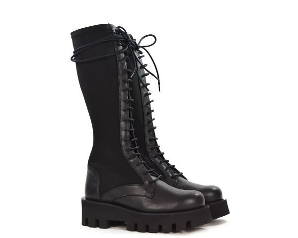 Outlet boots online store